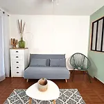 Spacieux 6 Couchages Clim شقة آجد