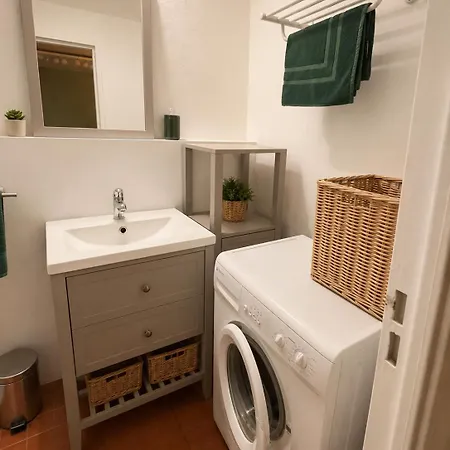 Spacieux 6 Couchages Clim Apartment *